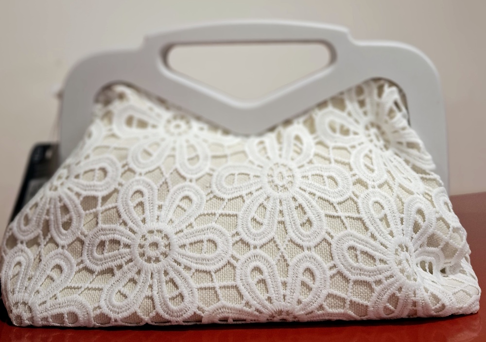 ΤΣΑΝΤΑ ΔΑΝΤΕΛΑ