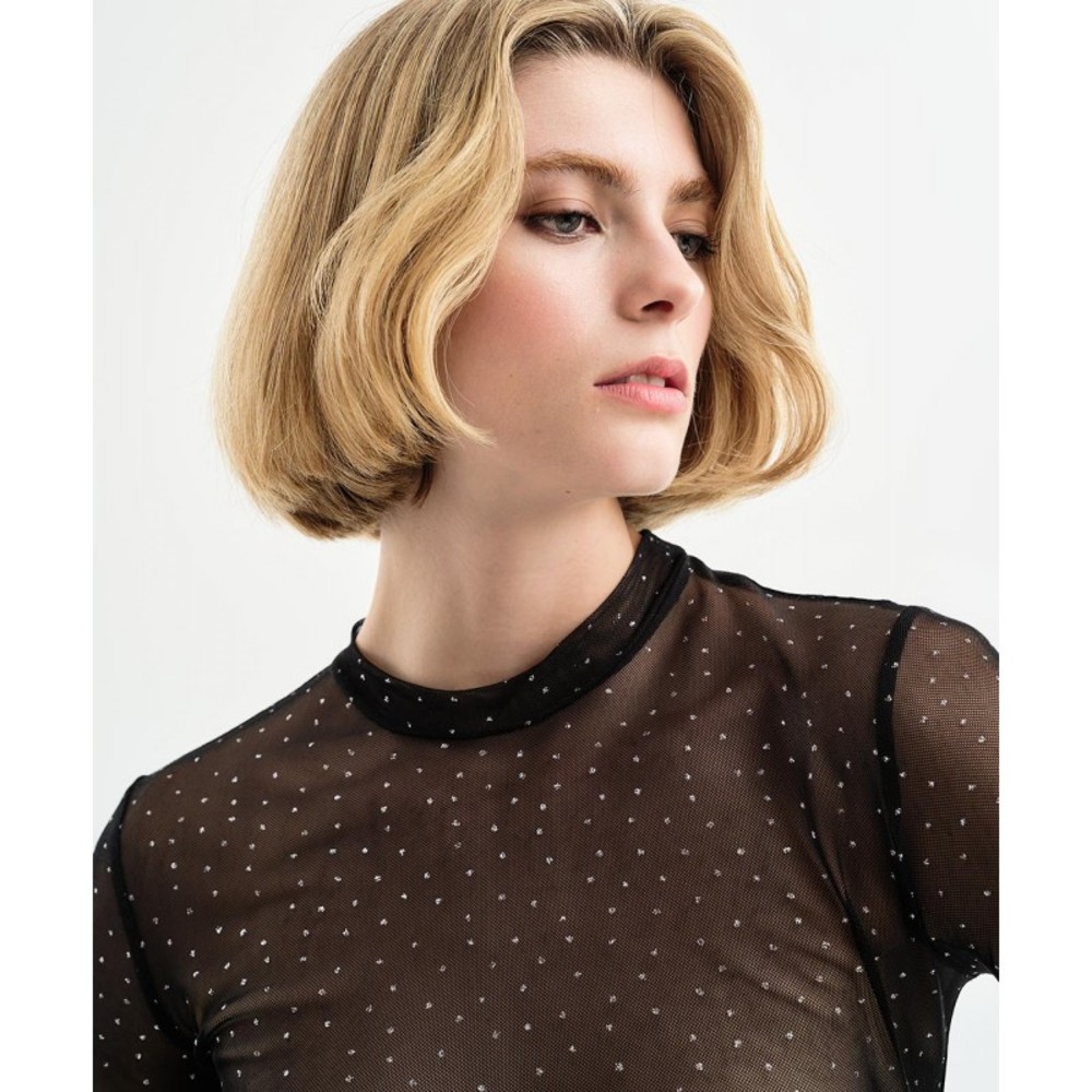 ΜΠΛΟΥΖΑ ΜΕ ΣΤΡΑΣ