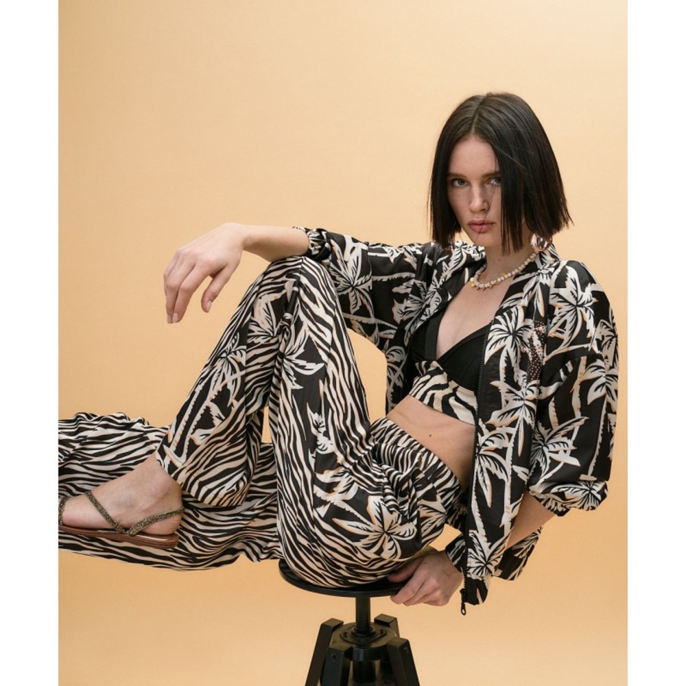 ΠΑΝΤΕΛΟΝΑ ΣΑΤΕΝ ΖΕΒΡΑ