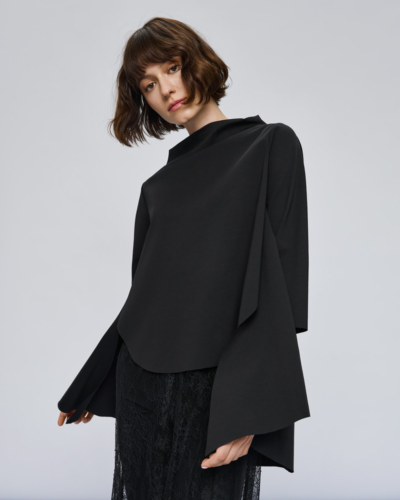 ΑΣΥΜΜΕΤΡΗ ΜΠΛΟΥΖΑ