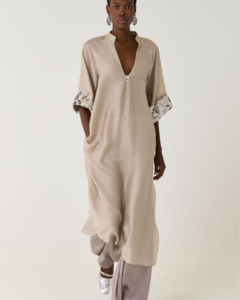 ΚΑΦΤΑΝΙ ΜΑΞΙ ΜΕ  ΠΑΓΙΕΤΑ ΣΤΑ ΜΑΝΙΚΙΑ