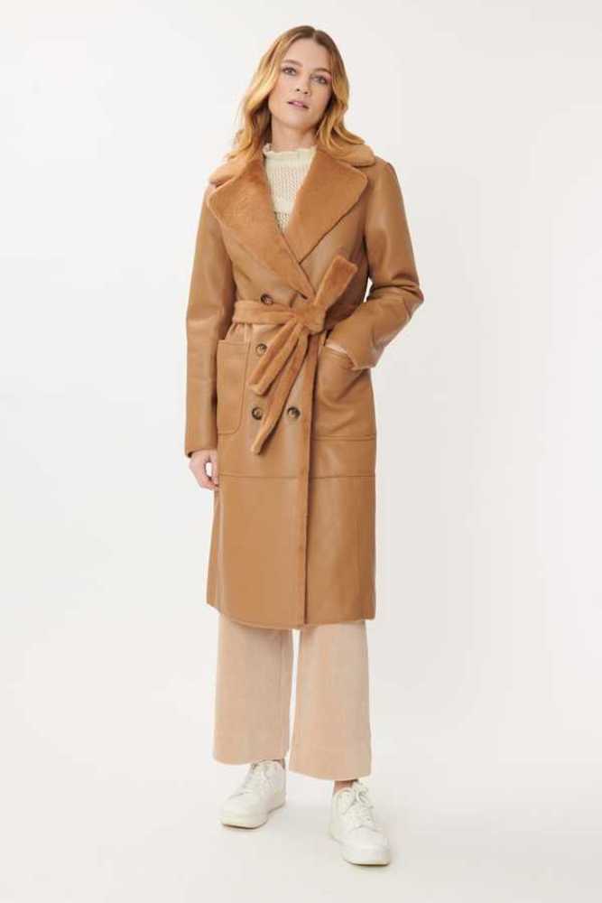 ΠΑΛΤΟ ΔΥΟ ΟΨΕΩΝ ΜΑΚΡΥ